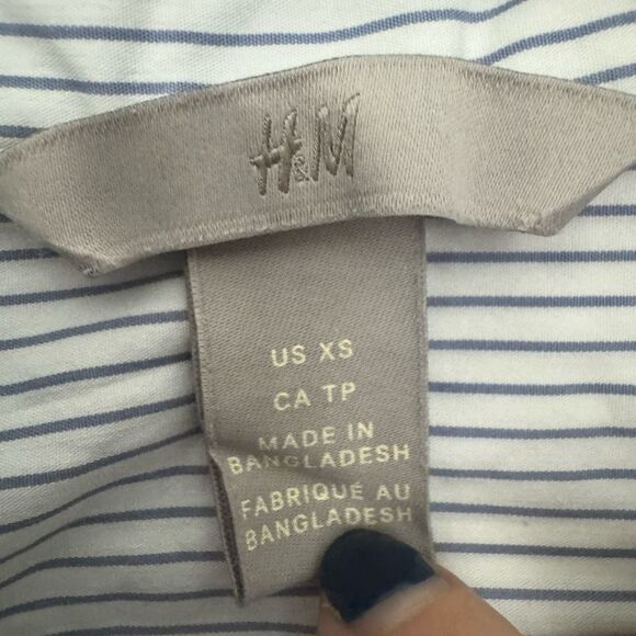 H&M Blue Striped Button-Down Shirt XS - Picture 2 of 5